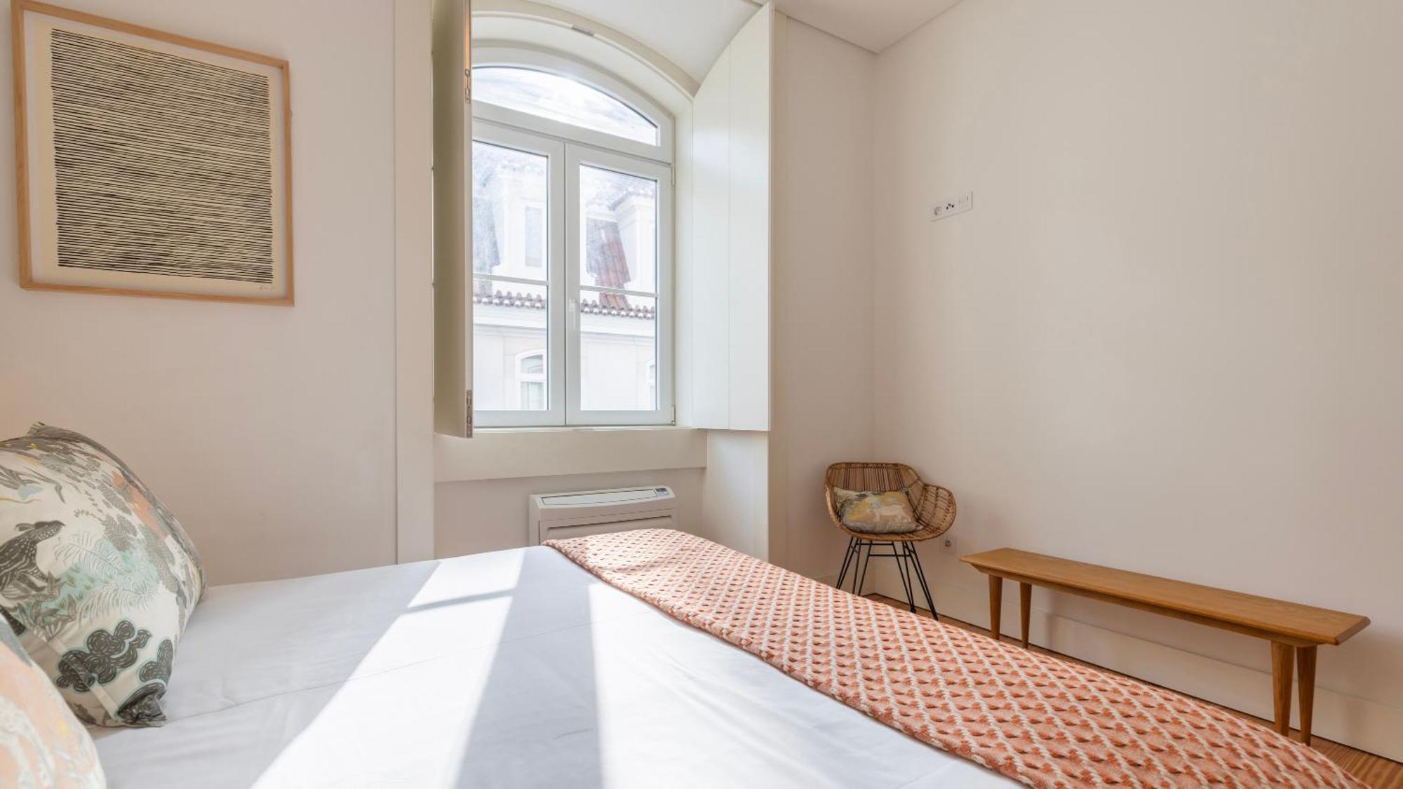 Downtown Sleek Apartment By Lovelystay Lisbon Exterior photo