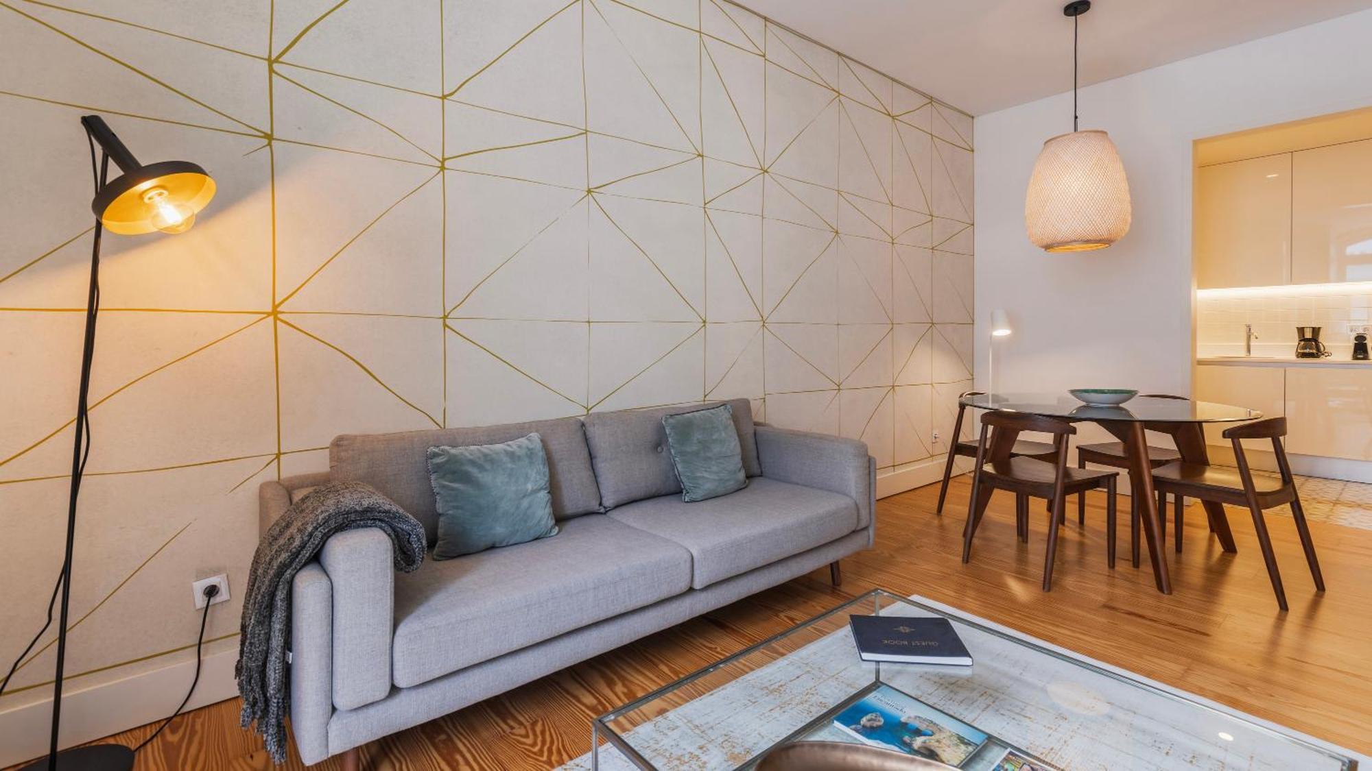 Downtown Sleek Apartment By Lovelystay Lisbon Exterior photo