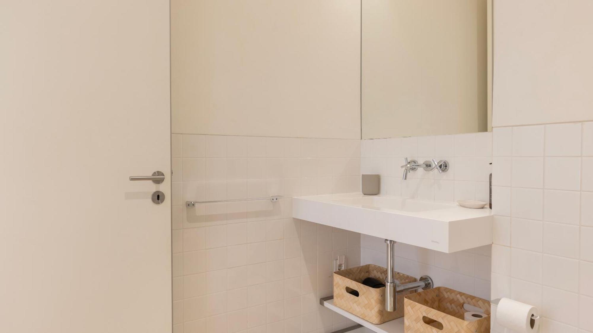 Downtown Sleek Apartment By Lovelystay Lisbon Exterior photo